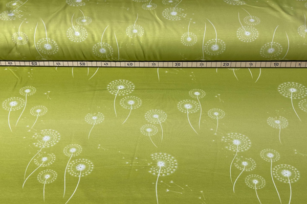 Digital Jersey von Heideschaf ~ zarte Pusteblumen auf lime grünem Farbverlauf